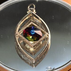 Vintage Sarah Coventry Volcano‎ gold tone pendant with large purple stone